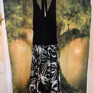 STUDIO Y halter Handkerchief Beach Dress Black And White - Large
